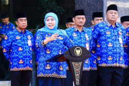 Hari Otonomi Daerah 2026, Khofifah Tekankan Sinergi Pusat dan Daerah Wujudkan Asta Cita