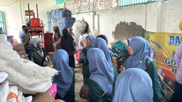 TPS Perkuat Ekonomi Sirkular, Bank Sampah Perak Barat Jadi Contoh bagi Sidotopo Wetan