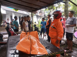Hanyut 5 Hari, Pria Asal Banyuwangi Ditemukan Meninggal di Sungai Jember