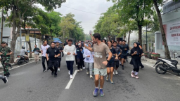 Disambut Bupati, Pelari “River Run” Kampanyekan Sungai Bersih di Bojonegoro