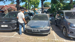 Modifikasi Mobil Sedan Untuk Timbun BBM Subsidi, Pelaku Diamankan Polres Situbondo