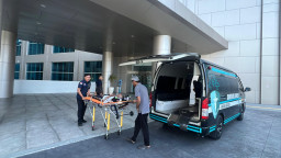 Polres Gresik Hadir Beri Layanan Ambulans Antar Pasien Darurat ke RSUP Kemenkes Surabaya