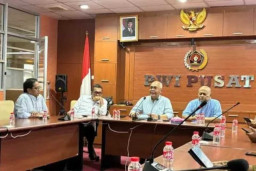 Lecehkan Profesi Jurnalis, PWI Pusat Minta Hotman Paris Minta Maaf ke Wartawan