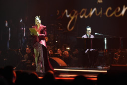 CIMB Niaga Apresiasi Nasabah dan Seniman Musik Tanah Air Melalui Konser Kejar Mimpi untuk Indonesia “Simfoni Suara Hati”