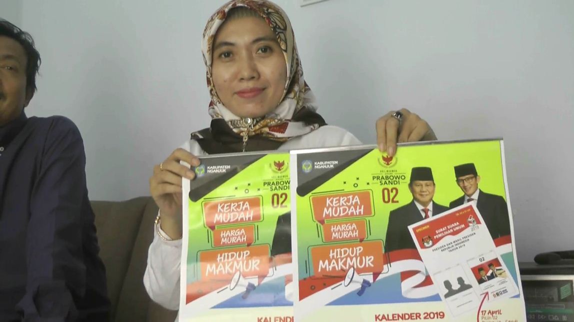Ratusan Kalender Prabowo-Sandi Ditemukan Berlogo Pemkab Nganjuk