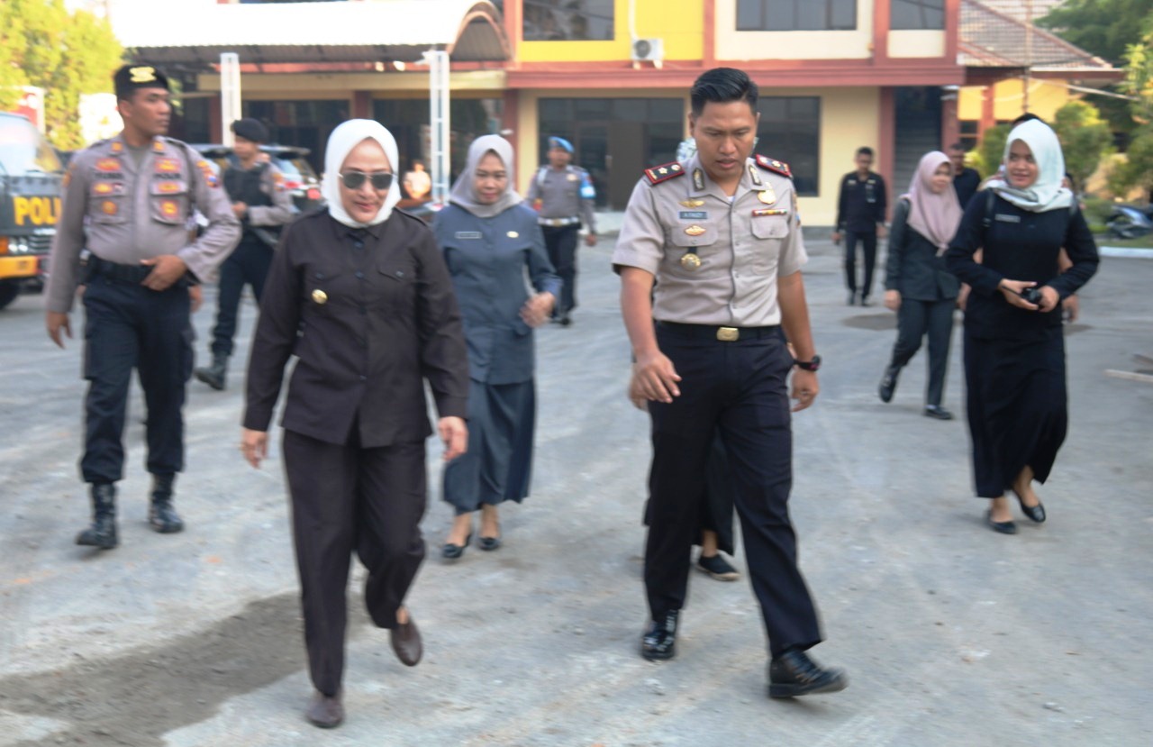 Bupati Tinjau Proyek Rehabilitasi Mapolres Bojonegoro