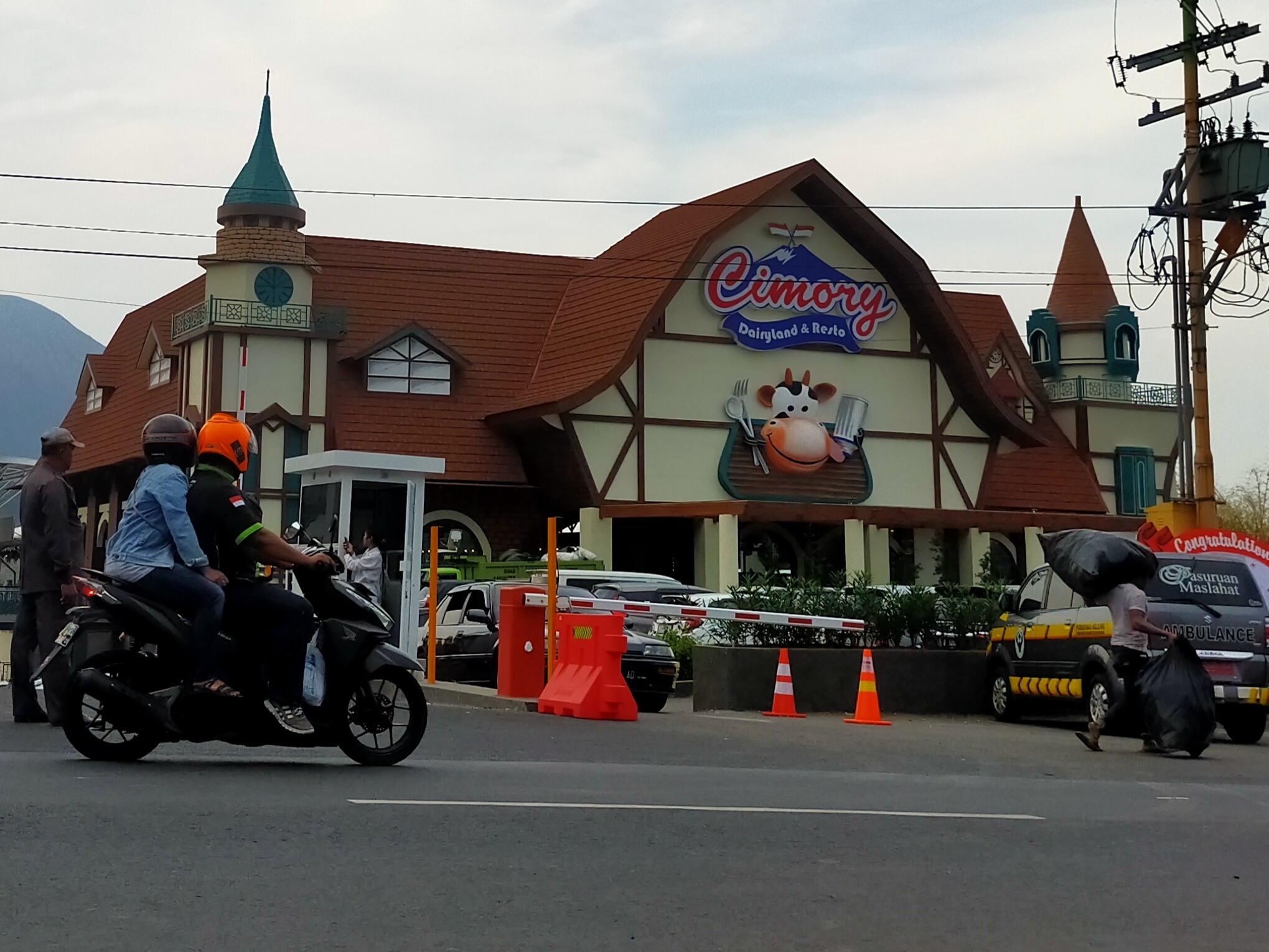 Berdalih Sudah Kantongi Izin, Satpol PP Hanya Mampu Tegur Wisata CDL