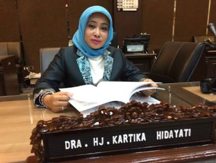 Belum Dapat Rekom Partai, Kartika Sindir Deklarasi Gedung KORPRI dengan Falsafah Blantik Sapi