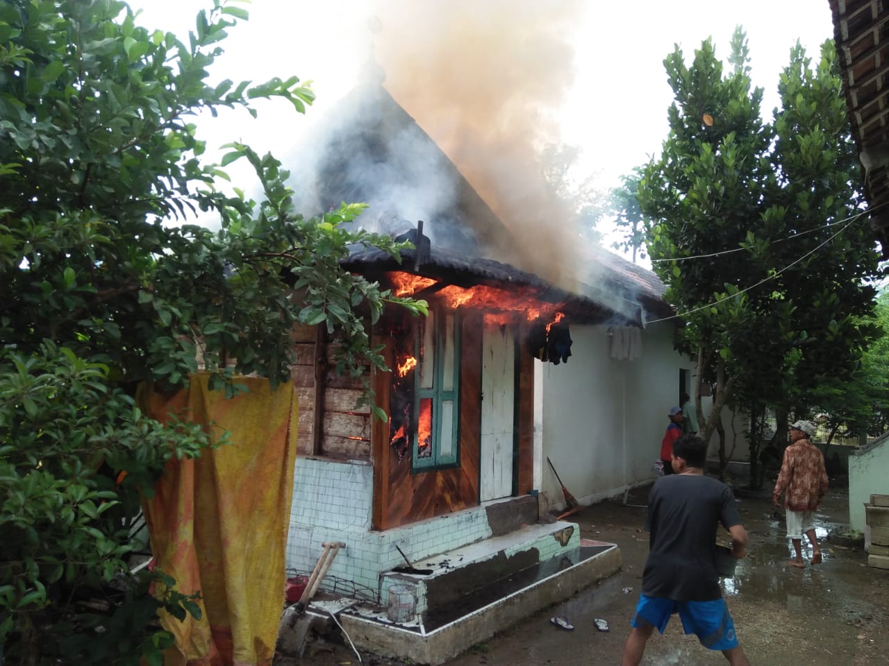 Diduga Korsleting Listrik, Pesantren di Ngraho Kebakaran