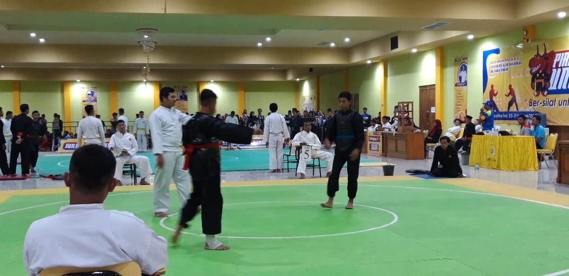 Ratusan Pendekar Silat Adu Kekuatan Selama Lima Hari di UNIGORO