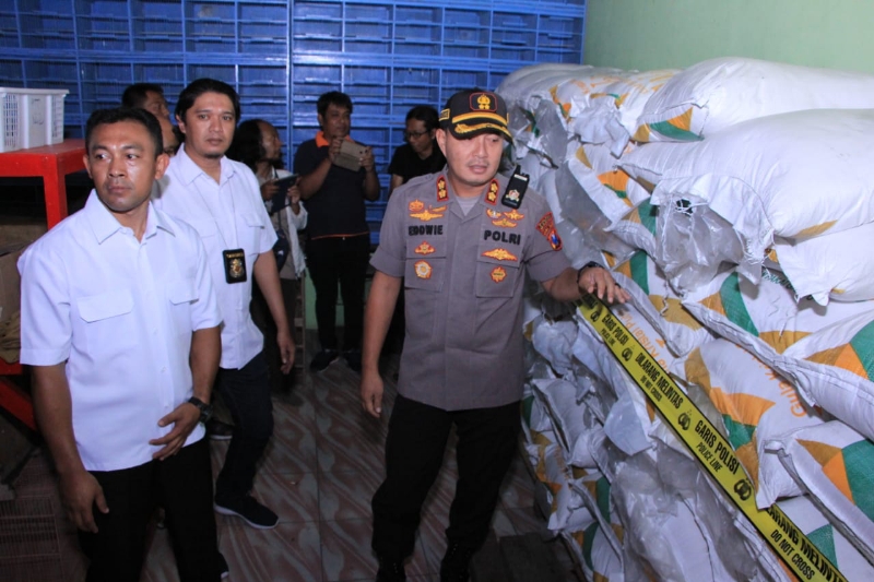 Polres Madiun Amankan Penimbun Gula Pasir