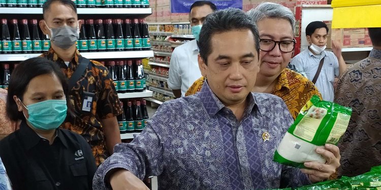 Mendag Agus Suparmanto Ancam Jewer Pemain Harga Gula