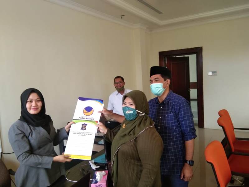 Dianggap Tolak Pembentukan Pansus Covid-19, Ketua DPRD Surabaya Dilaporkan