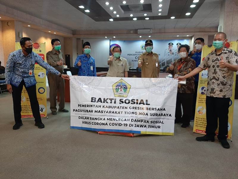 Pemkab Gresik Terima Bantuan 10 Ton Beras dari Paguyuban Tionghoa Surabaya
