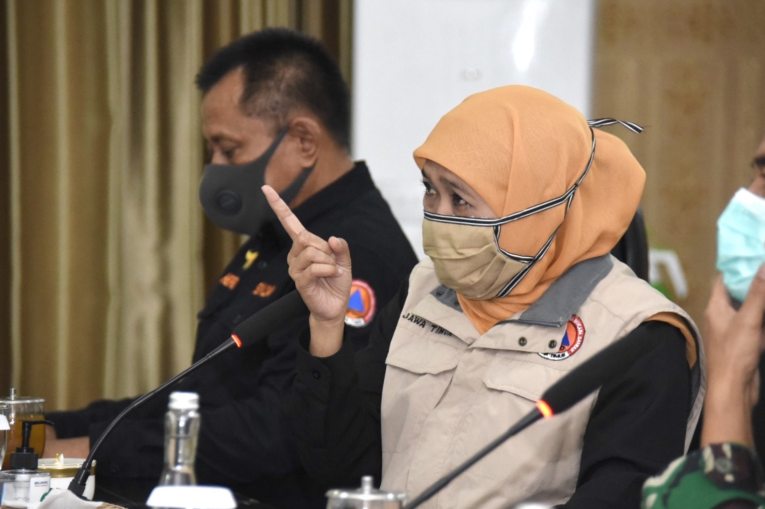 Memutus Rantai Covid-19, Gubernur Khofifah Larang Warga Jatim ke Jakarta