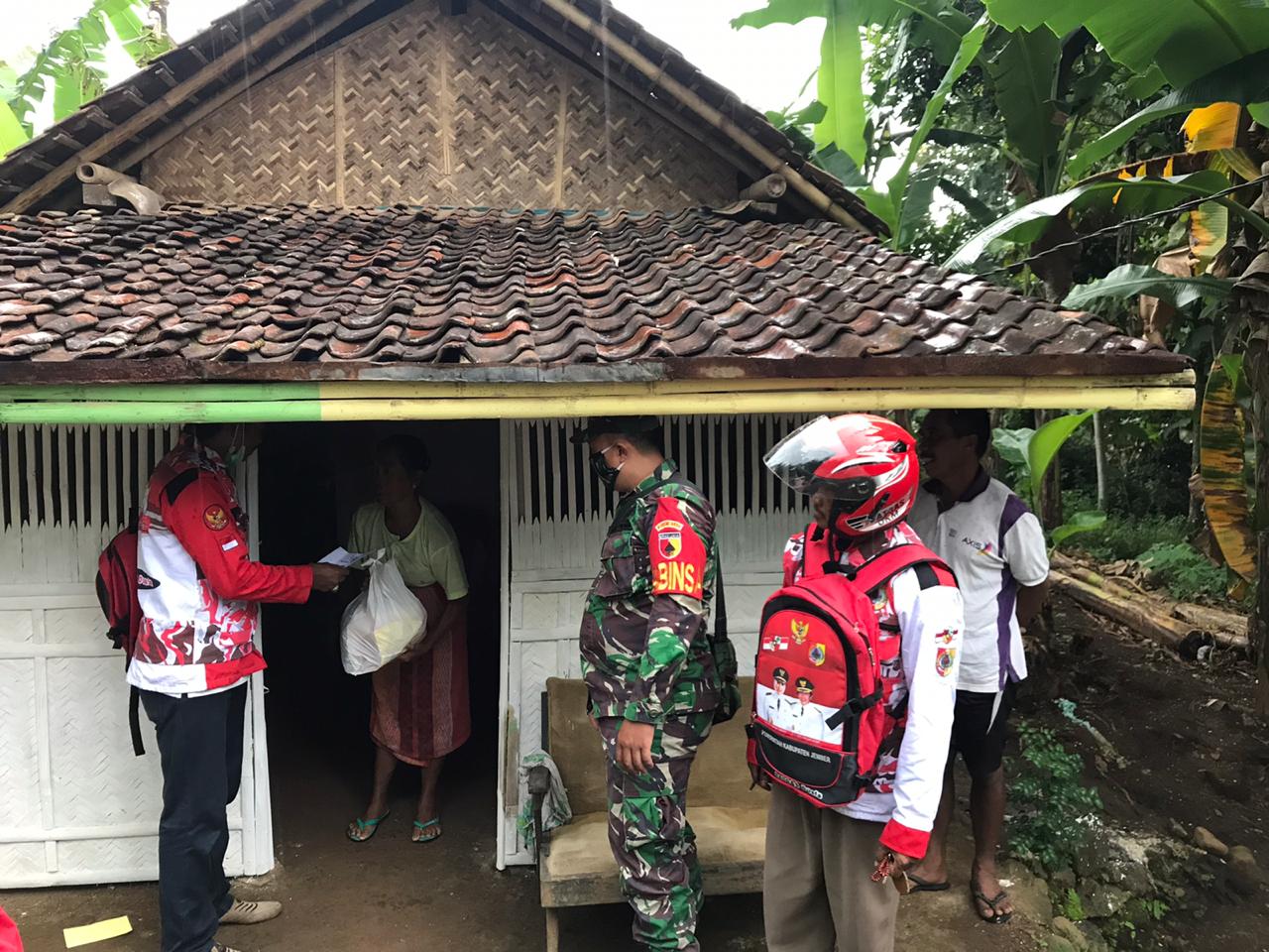 Pemkab Jember Sebar Paket Bantuan Untuk 92 Ribu Keluarga