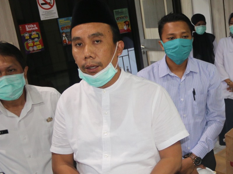 Tambah 4 Positif Lagi di Gresik, Satu Pedagang Ayam