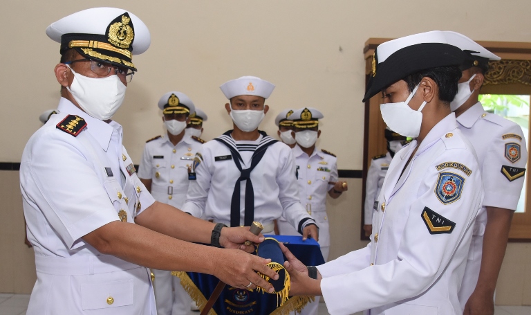 Danpusdikkes Tutup Program Dikmaba Angkatan Ke-39