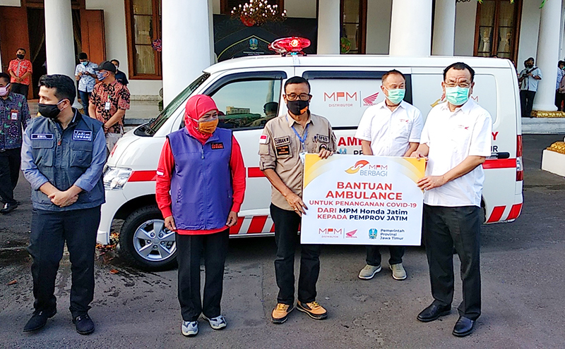 MPM Motor Honda Jatim Bantu 5 Ambulans dan 1 Ventilator