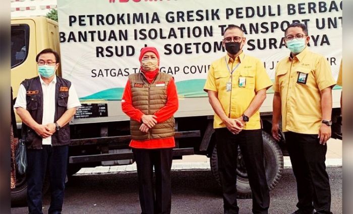 Petrokimia Gresik Bantu 12 Ribu Paket Beras dan Isolation Transpor