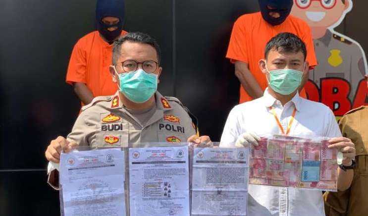 Polres Bojonegoro Ringkus Dua Oknum LSM Pemeras Kades