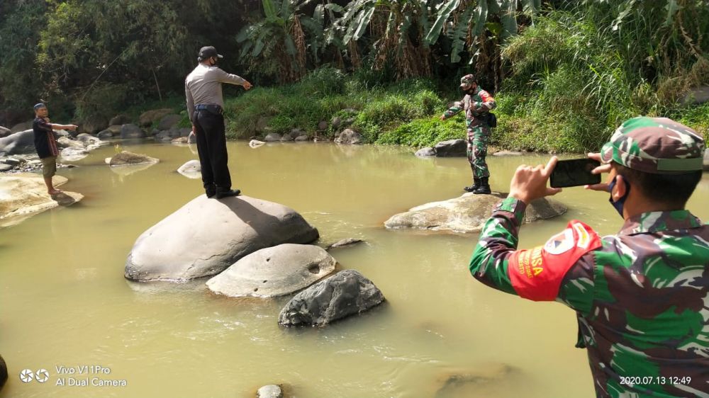 Siswi SD Tewas Tenggelam di Sungai Sawit Ngawi
