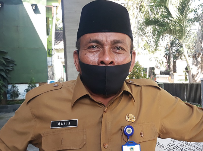 Alternatif Bagi Siswa Tak Mampu Beli Paketan, Guru Harus Datang ke Rumah