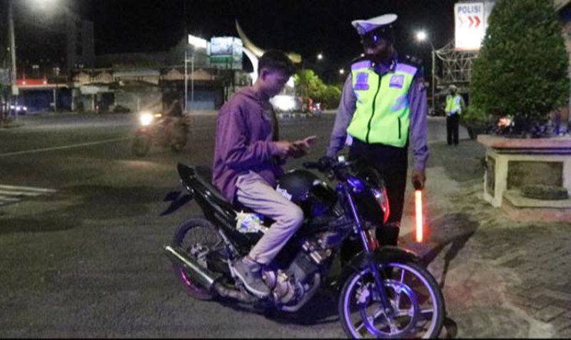 Resahkan Warga, Pembalap Amatiran di Ngawi Ditilang Polisi