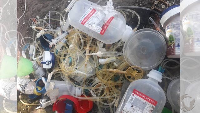 Gunakan Ambulan, Limbah Medis Dibuang di TPS Sampah