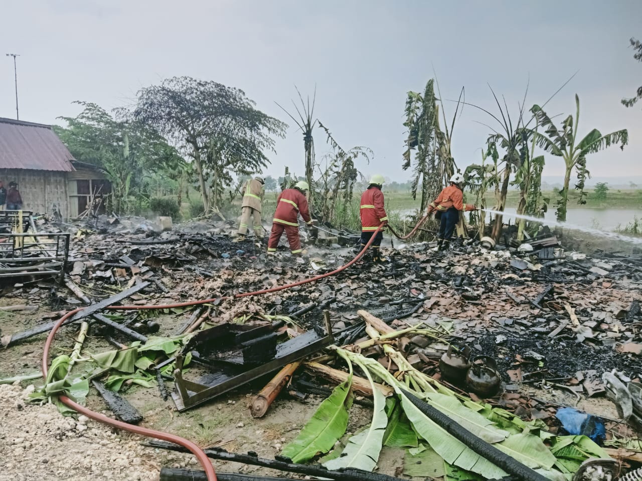 Kompor Milik Warga Balen Bojonegoro Meledak, Rumah Tetangga Ikut Ludes Terbakar