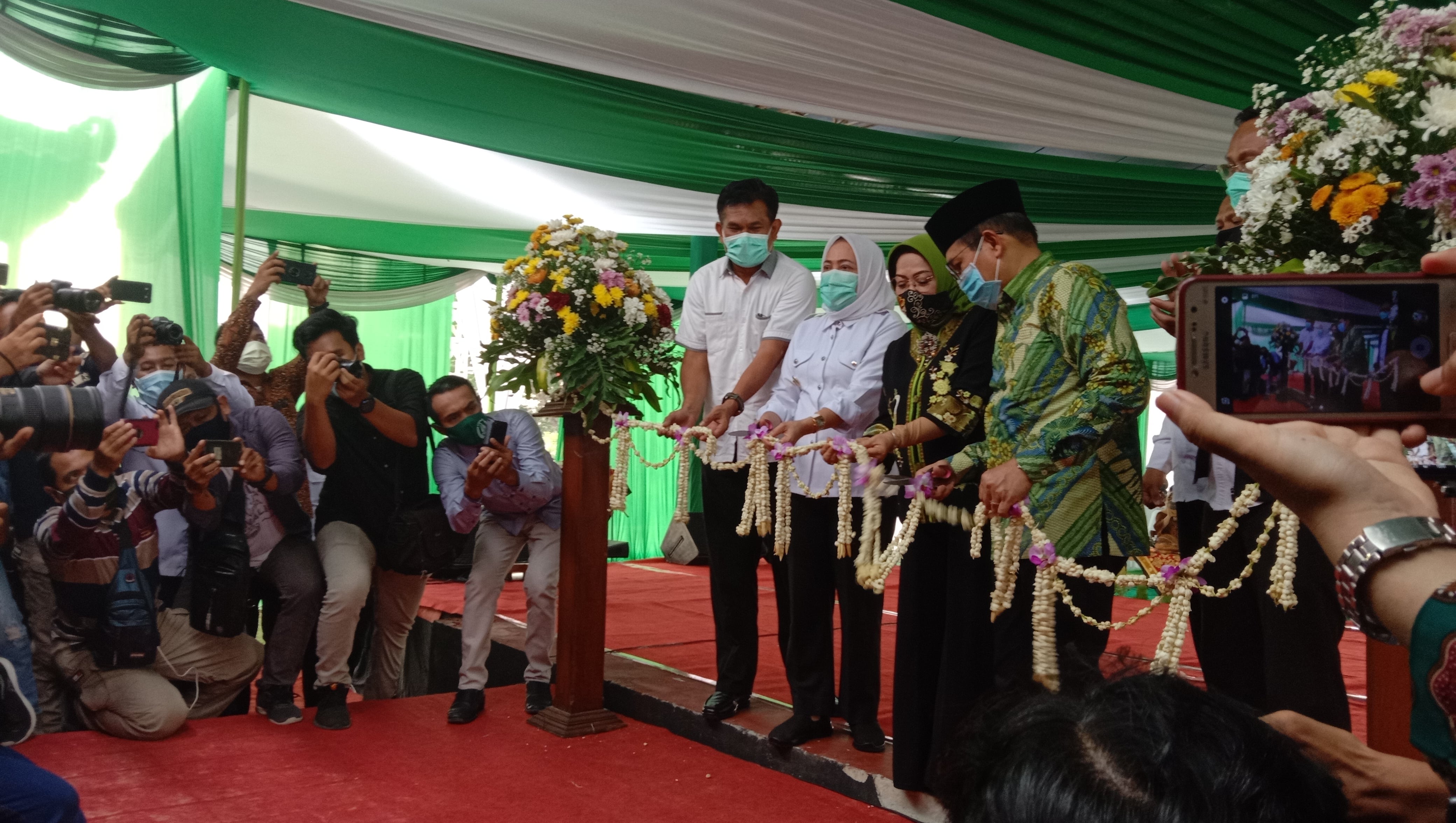 Kunjungi Bojonegoro, Menteri Desa PDTT Resmikan Wisata Desa Pejambon