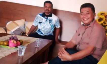 Mbak Ana-De Anwar Blusukan, Optimis Juara Satu Seperti Nomor Urutnya