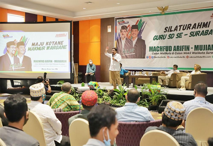 Catat! Ini Janji MA-Mujiaman Buat Guru di Surabaya