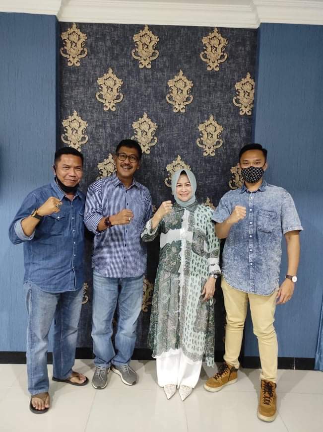 Bukan Kaji Sholah, Ini Pengganti Suudin Yang Mendampingi Suhandoyo