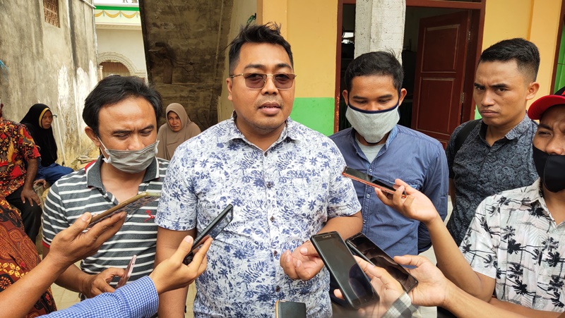 Aksi Cabul Kepala Sekolah Klampis Bangkalan Direka Ulang, Begini Adegannya