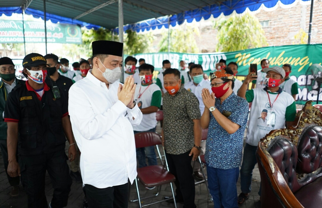 Barikade Gus Dur Sidoarjo Ikrar Menangkan Paslon Nomor 3 Kelana Aprilianto - Dwi Astutik