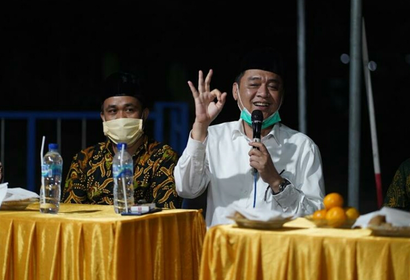 Kelana Aprilianto–Dwi Astutik Rancang Program Paket Bantuan Pangan Lansia Sebatang Kara