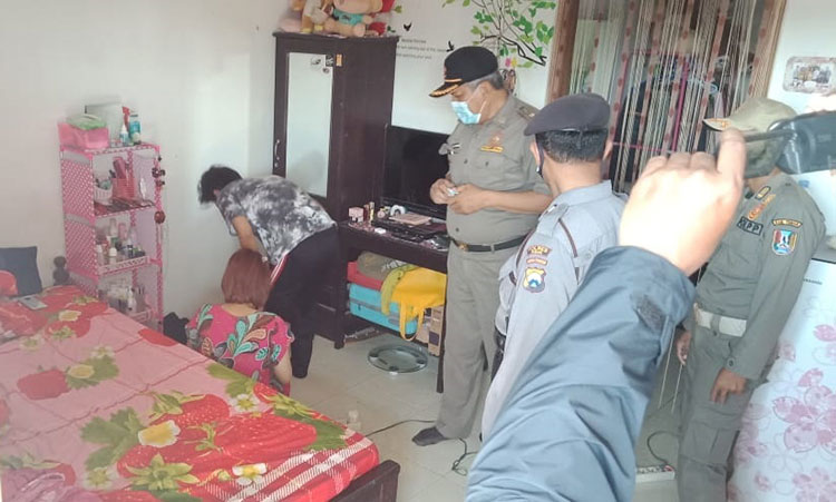 Satpol PP Tuban Ciduk 8 Pasang Muda Mudi dalam Kamar Kos, Apa Yang Mereka Lakukan