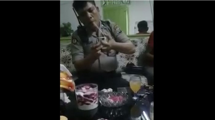 Angota Polsek Lakarsantri Pesta Sabu di Pragoto