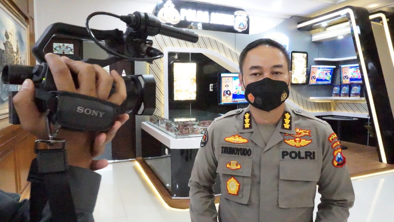 Sebelum Pindah Jakarta, Kapolda Jatim Mutasi Sejumlah Perwira Menengah