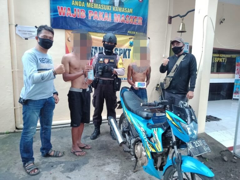 Preman Bertato Sincan Main Rampas HP Pemancing di Jember