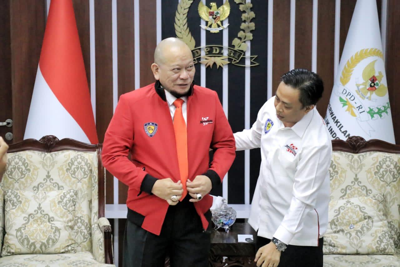 Ketua DPD RI La Nyalla Dukung Mandalika Racing Team Indonesia