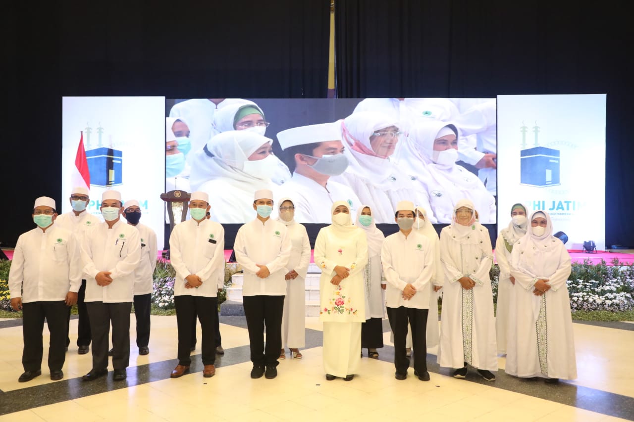 Emil Dardak Dilantik Sebagai Ketua IPHI Jawa Timur