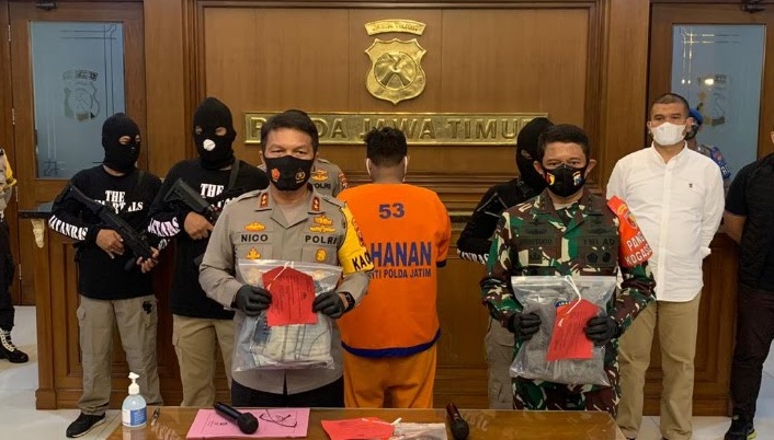 Aji Dores Pelaku Yang Ancam Bunuh Mahfud MD Dibekuk Polisi