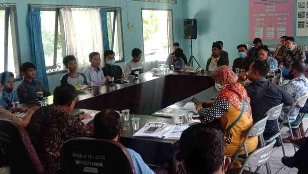 Paguyuban Pemuda Bangkalan Demo Kelangkaan Pupuk Bersubsidi