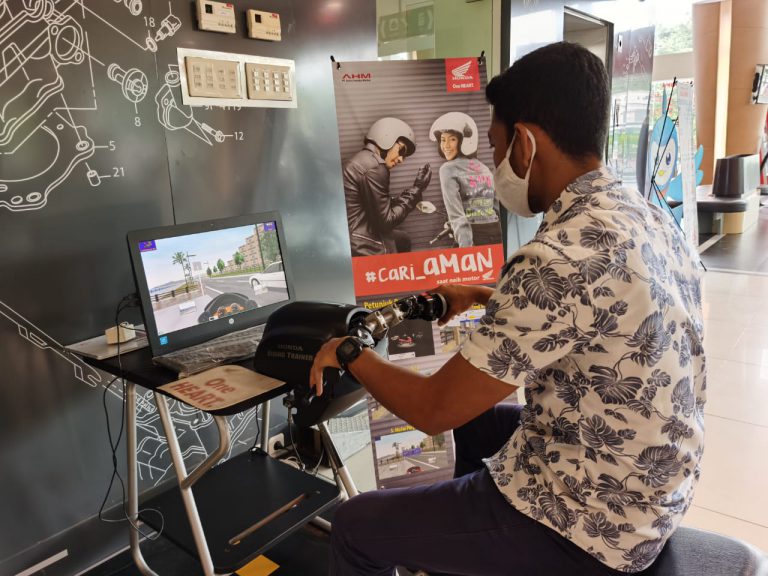 MPM Berhasil Mengedukasi Keselamatan Berkendara dengan Alat Simulator Honda Riding Trainer
