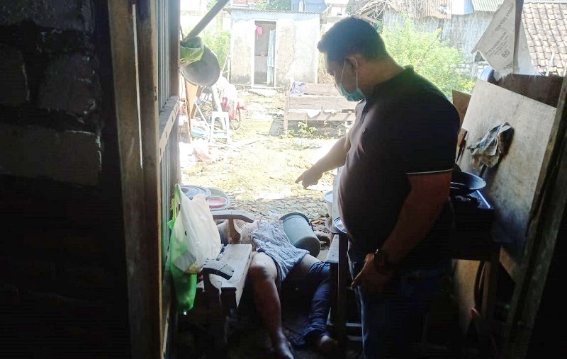 Tiga Hari Tak Kelihat di Luar Rumah, Ternyata Perempuan Ini Sudah Membusuk