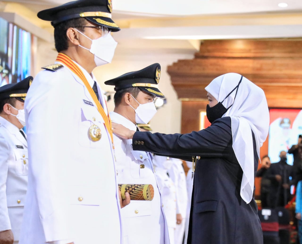 17 Bupati/Wali Kota Telah Dilantik, Ini Permintaan Gubernur Khofifah yang Harus Dikabulkan