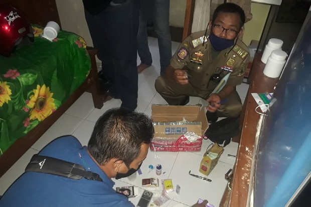 Sambil Hisap Sabu 2 Pasangan Mesum di Kos Mojokerto Digerebek