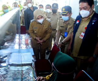 Siap-siap Lansia Akan Didatangi Petugas Vaksin Covid-19